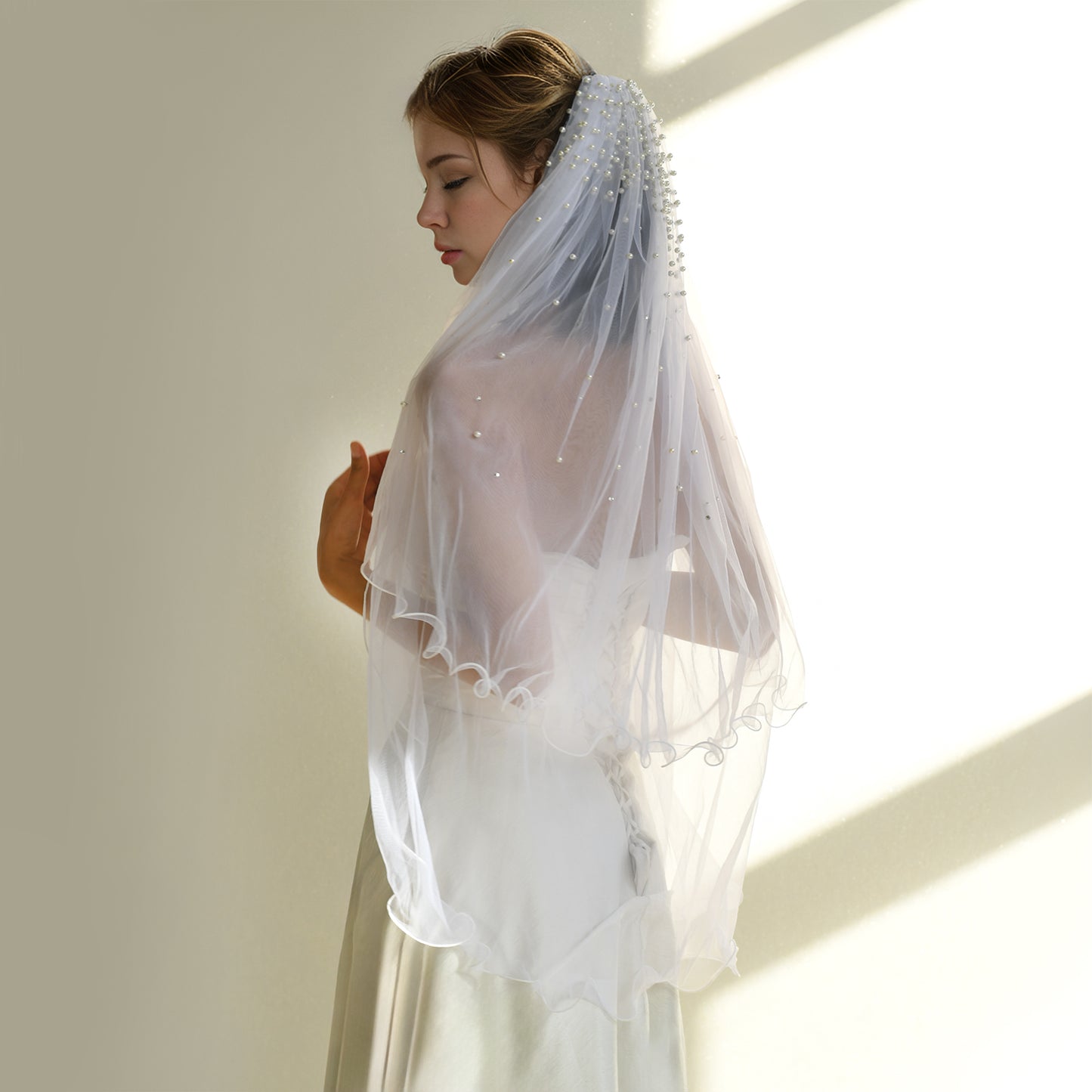 BRIDELLA BM32  2 Layers Of Bridal Veil Short Pearl Decorative Outdoor Wedding Accessories Vestidos De Novia Tocado De Novia