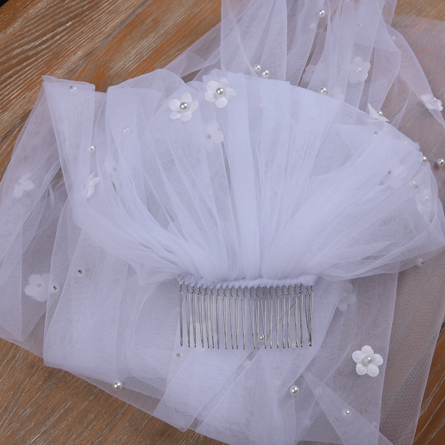 BRIDELLA BV83 Romantic White Bridal Veil With Elbow-Length Single Layer Featuring Comb And Pearl Flower Details