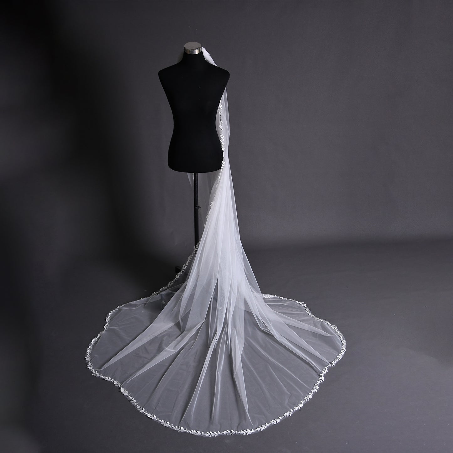 BRIDELLA BV142 Minimalist Bridal Veil With A Unique Scalloped Cut And Hand-Stitched Botanical Embroidery