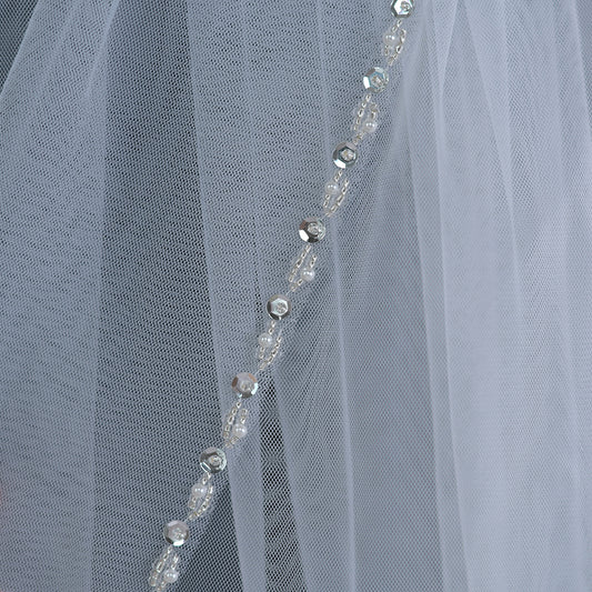 V136-IY2 white pearl mesh hair comb