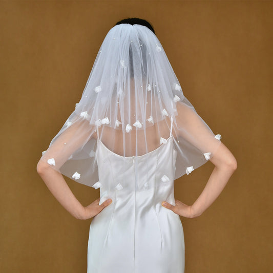 BRIDELLA BM101Cute Double-Layer Flower Bridal Veil with Comb Romantic Short Wedding Veil with Artificial Pearl Decoration Soft Tulle Wedding Accessories Suitable for Women Birthdays Holidays Photography
