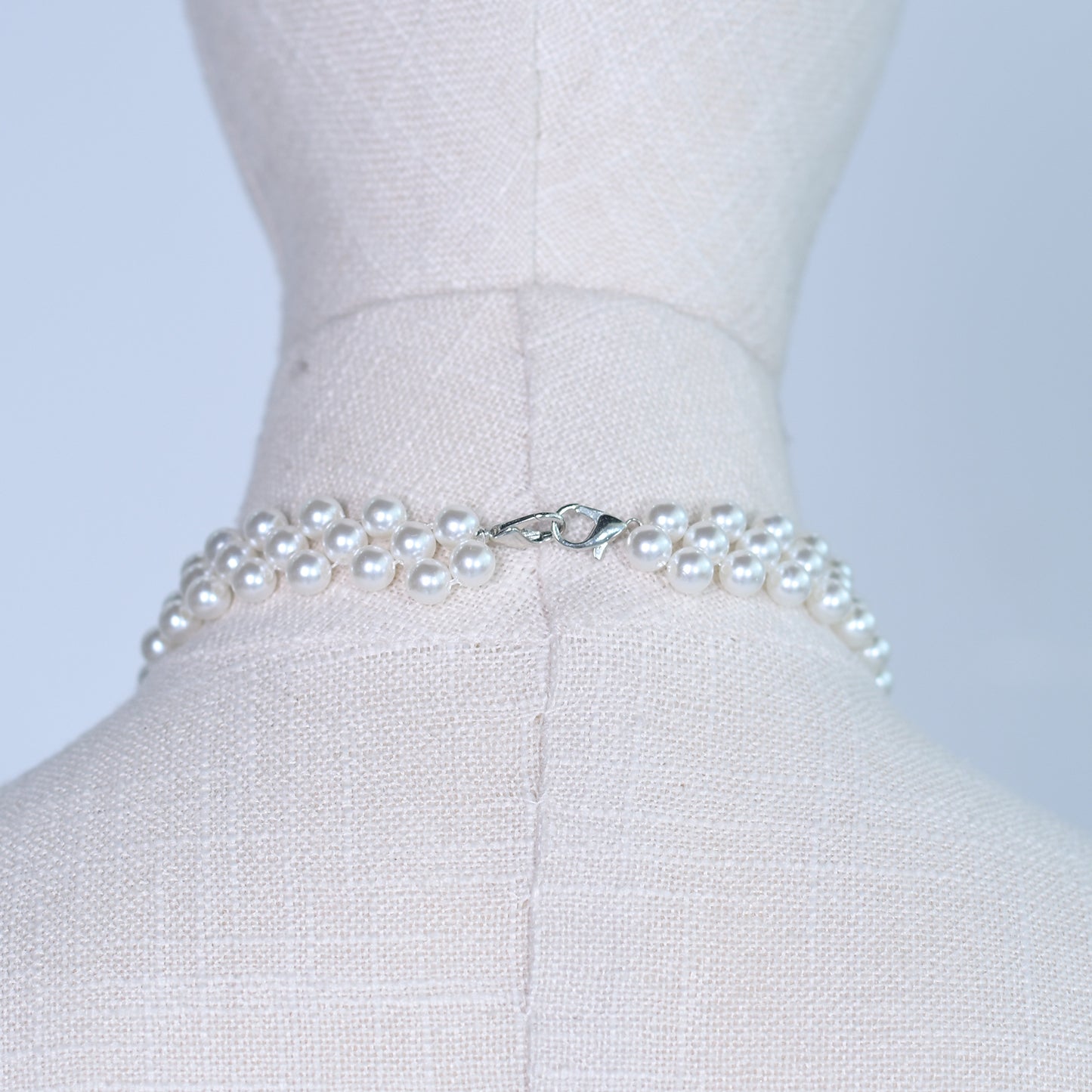 VG98 white pearl shawl