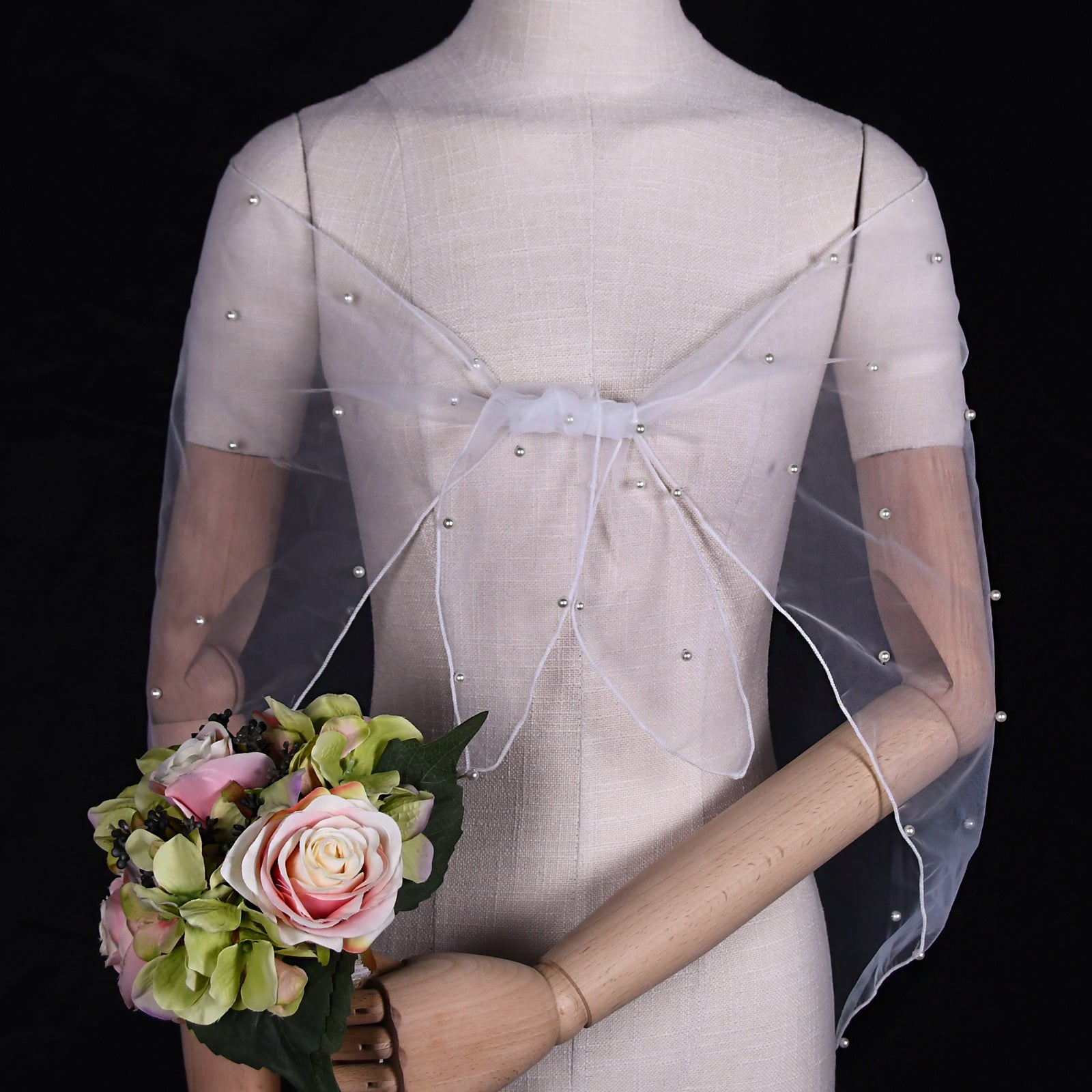 VG86-I white pearl mesh shawl