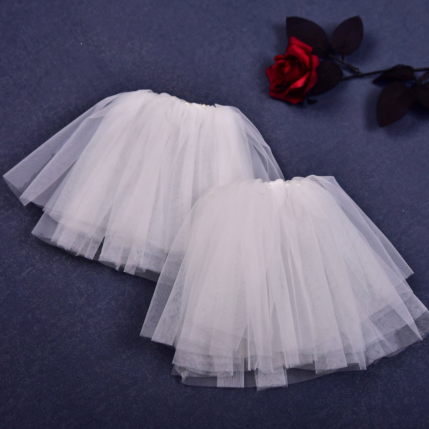 VG82-I white pearl mesh shawl