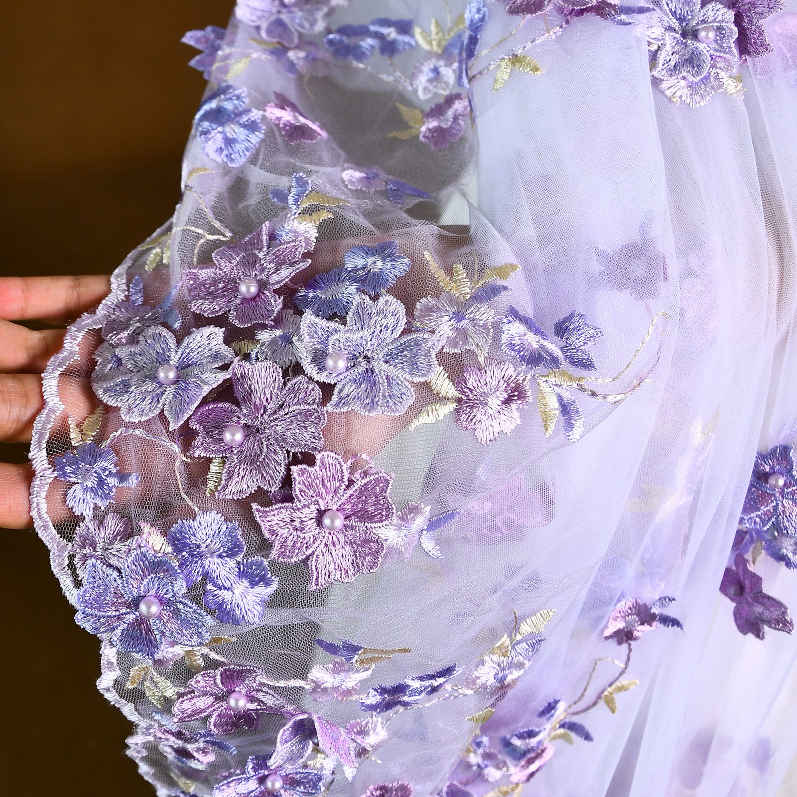 M109-I purple mesh veil