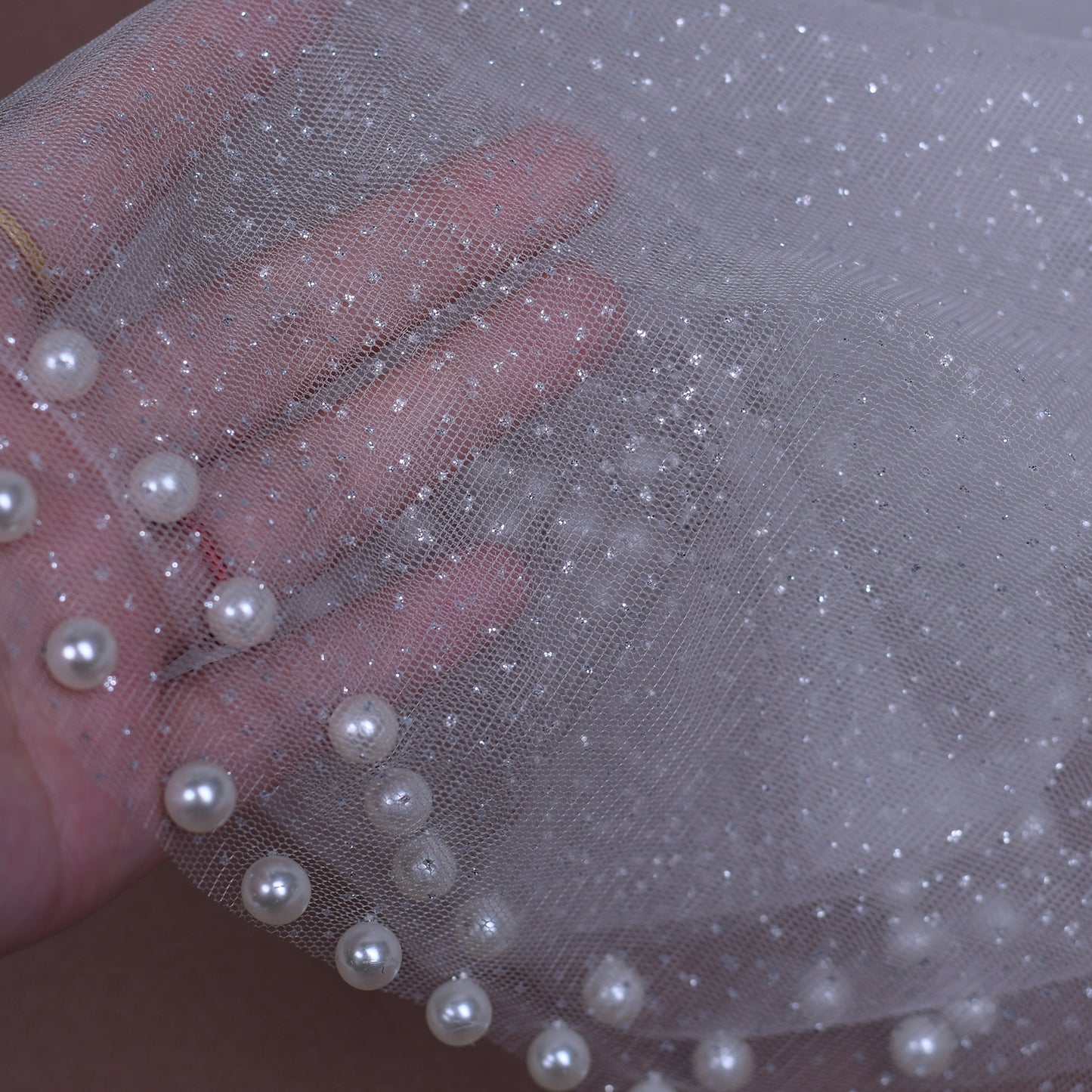 VG40A-XI white pearl mesh shawl