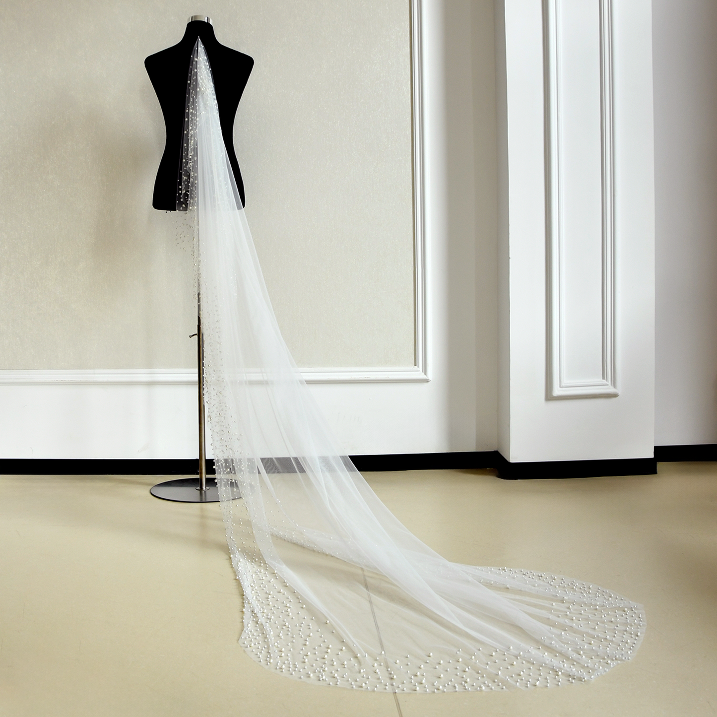 M141-I white mesh hair comb