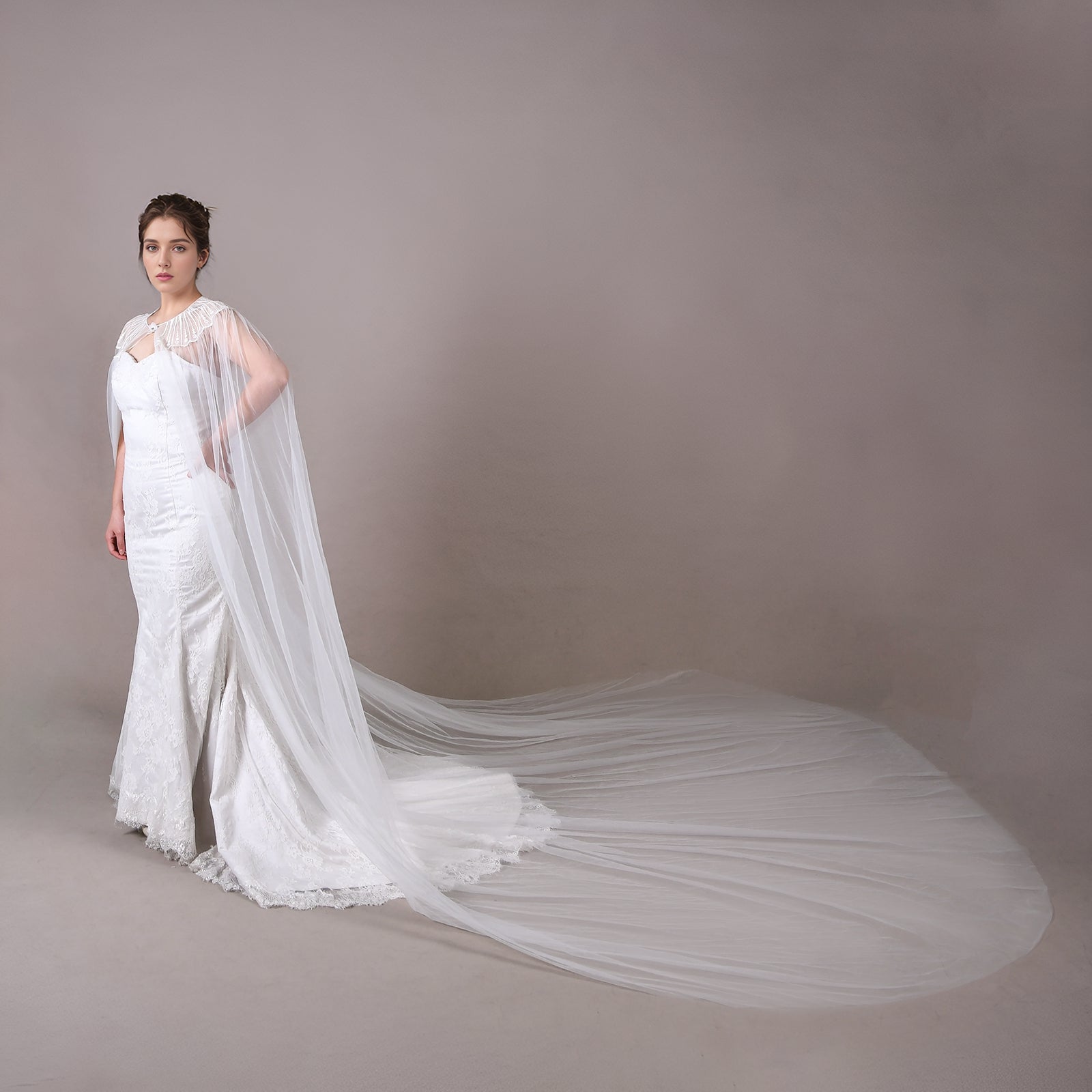 VG24-I white mesh shoulder sleeve