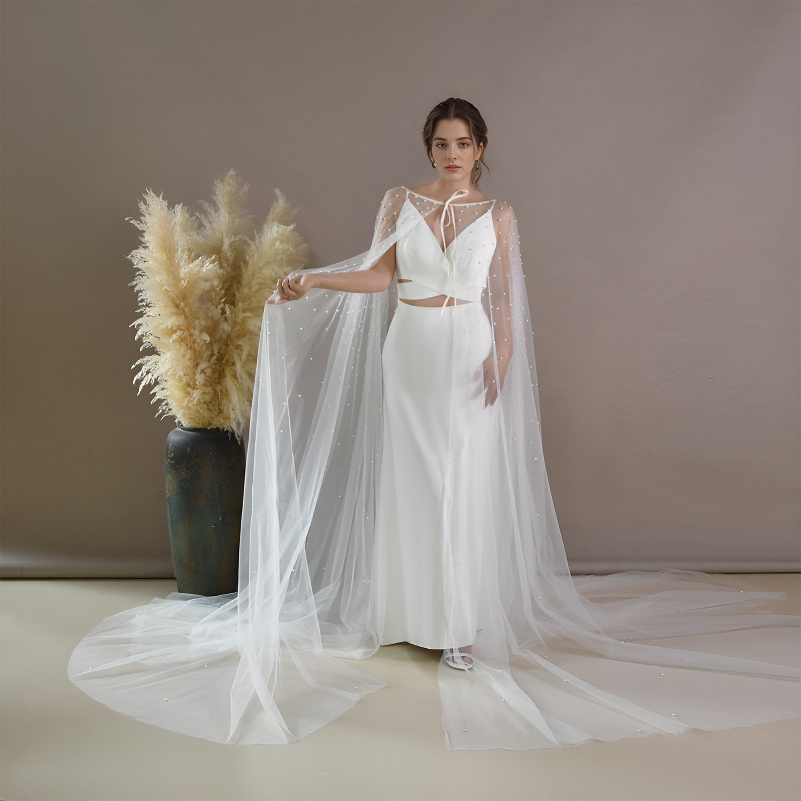 VG17-I white pearl mesh shawl