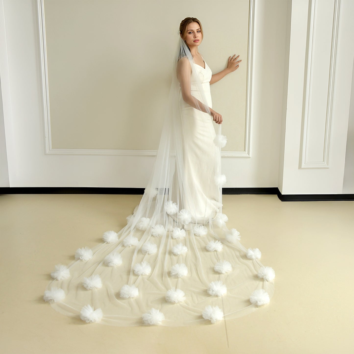 M64-I ivory mesh flower veil