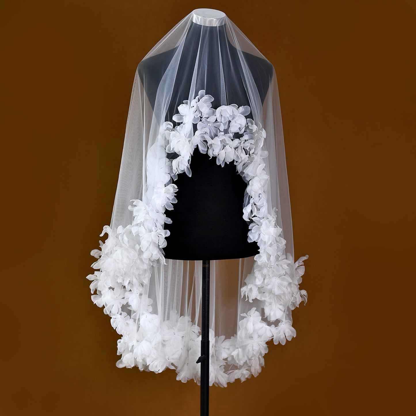 M97-WN1.5 ivory mesh flower hair comb