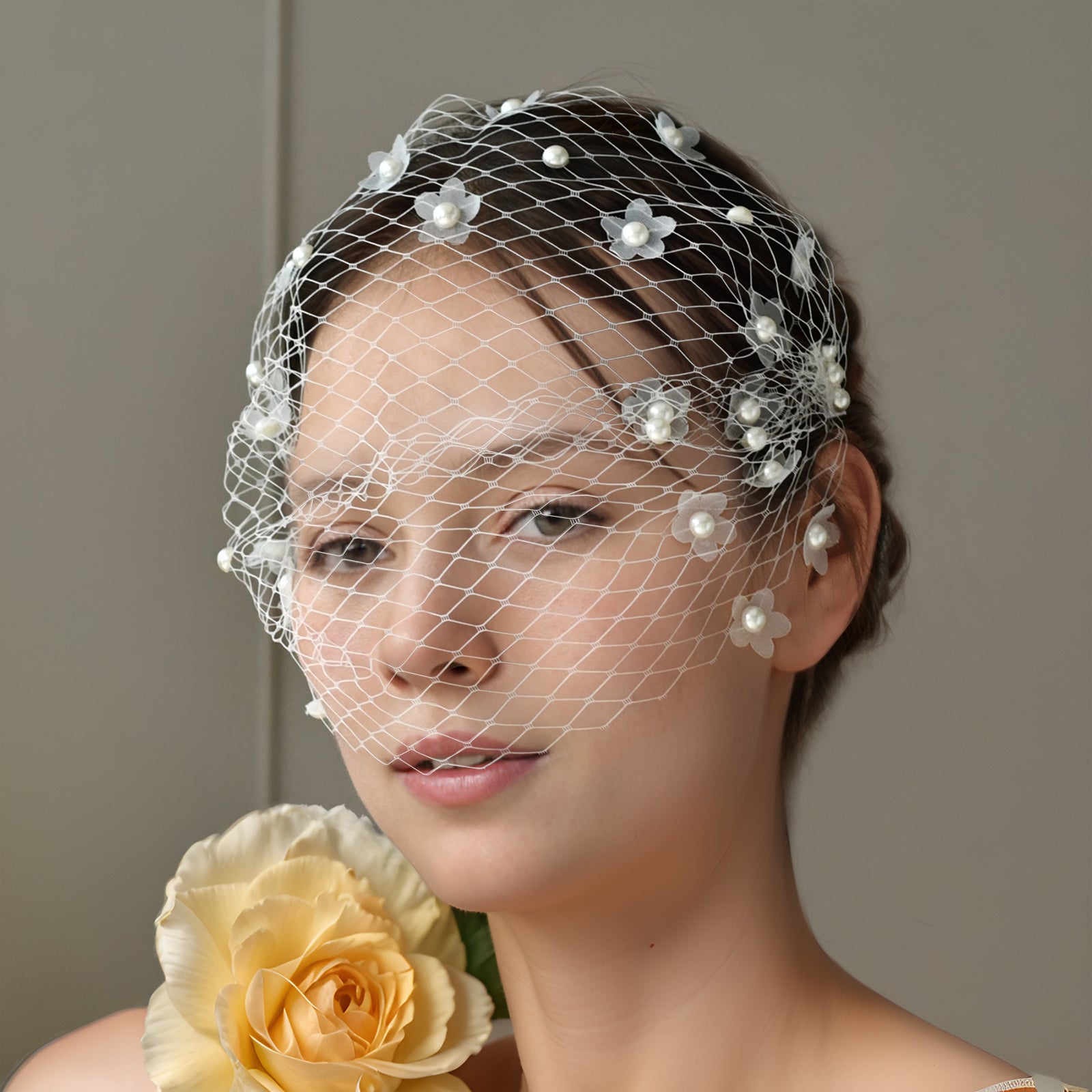 VA15-W white pearl mesh hair comb