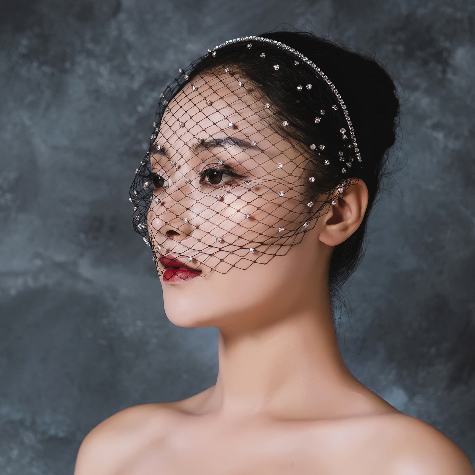 VA09-B black rhinestone mesh birdcage veil