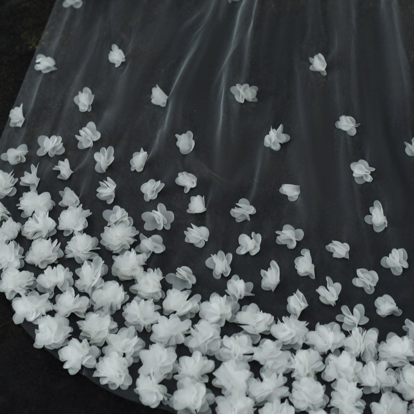 V93-IM3 white mesh flower veil