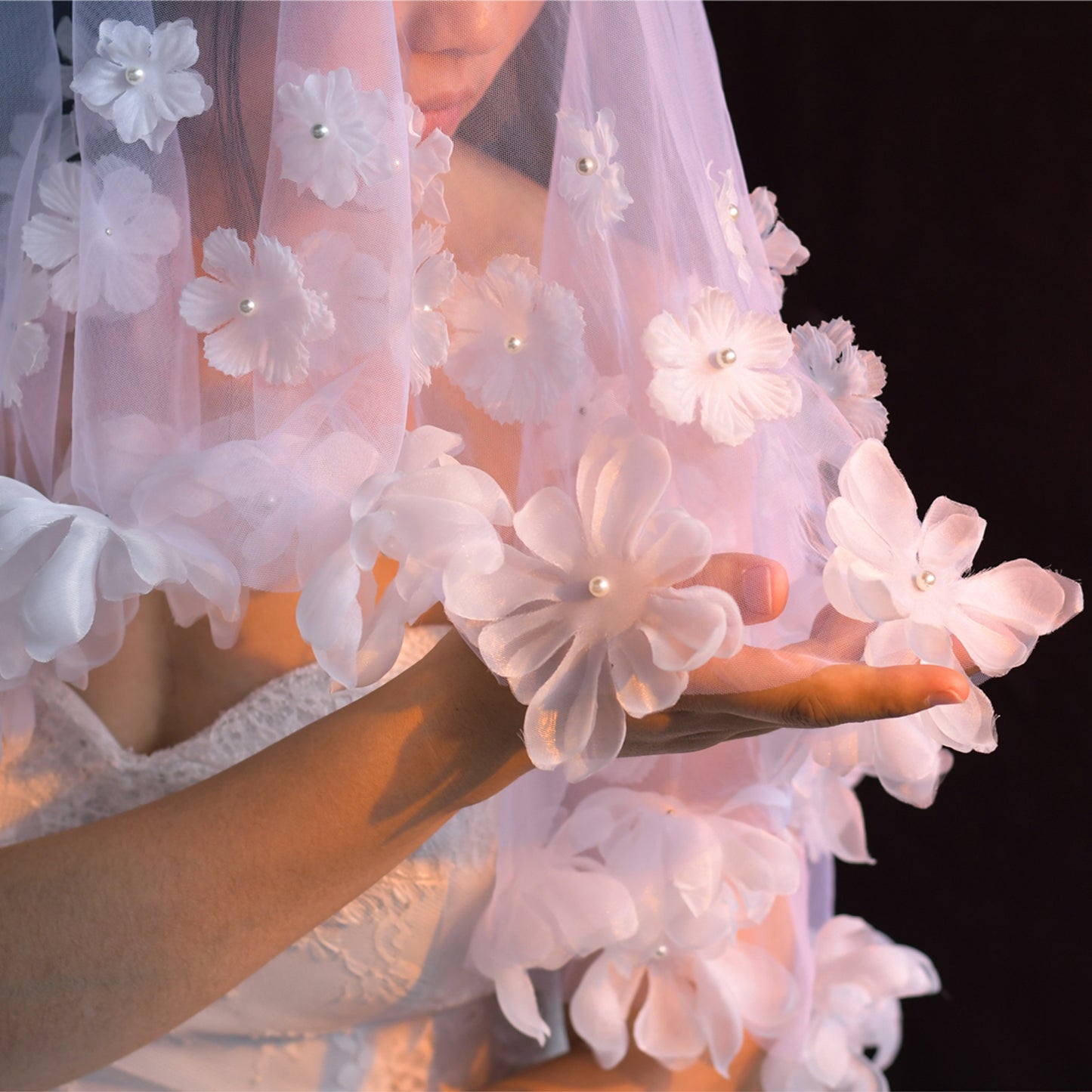 V230-I ivory mesh veil