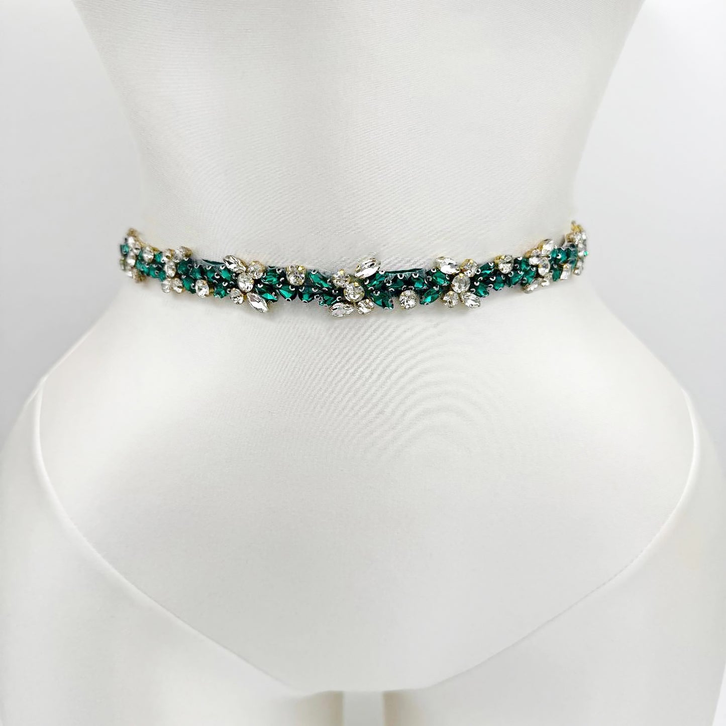 BS437KL emerald rhinestone belt