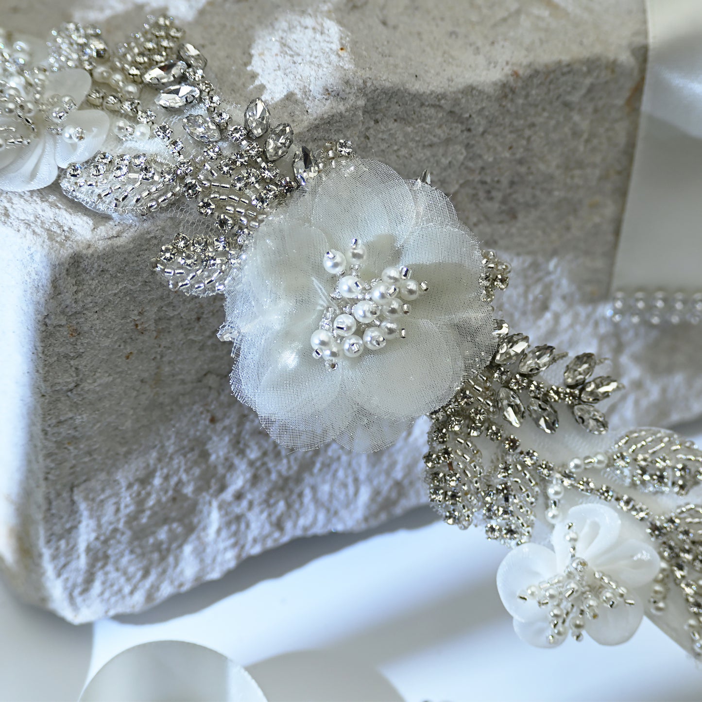 Bridella BS13 Ivory Rhinestone & Pearl Belt