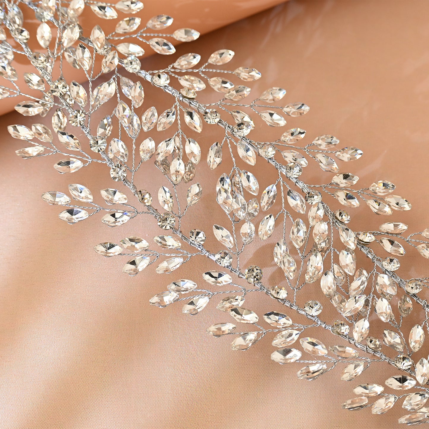 Bridella BHP308-S Silver Rhinestone Crown