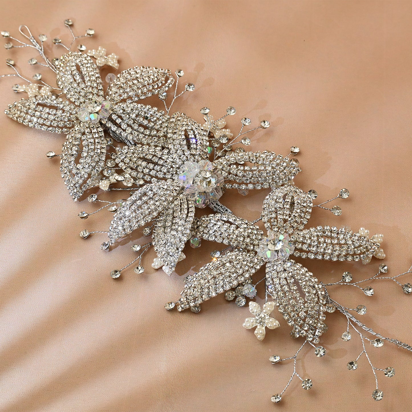 Bridella BHP252-S Silver Rhinestone & Pearl Crown