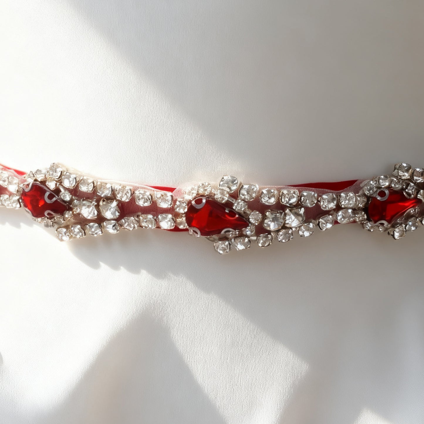 BS31R red rhinestone belt