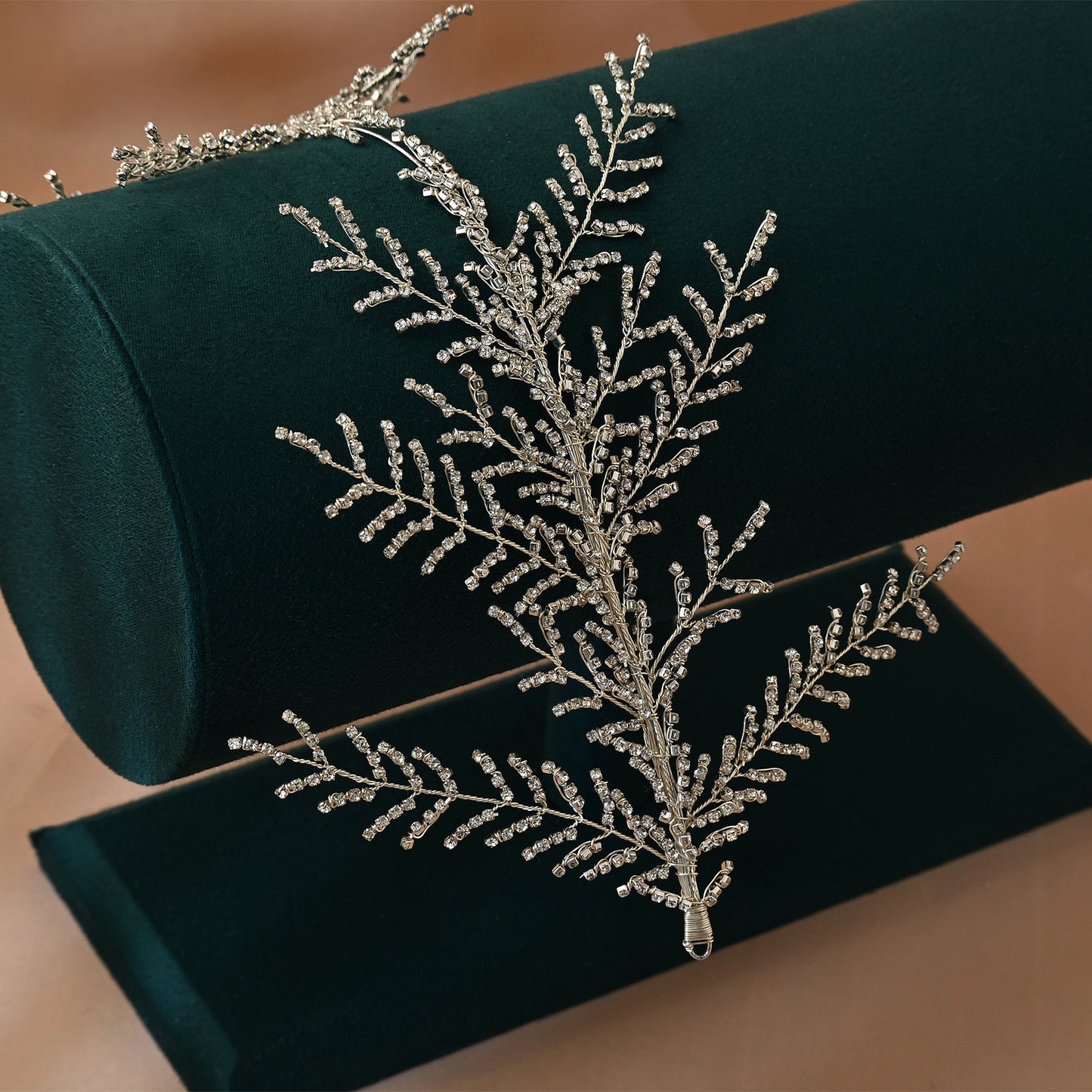 Bridella BHP493-S Silver Rhinestone Crown