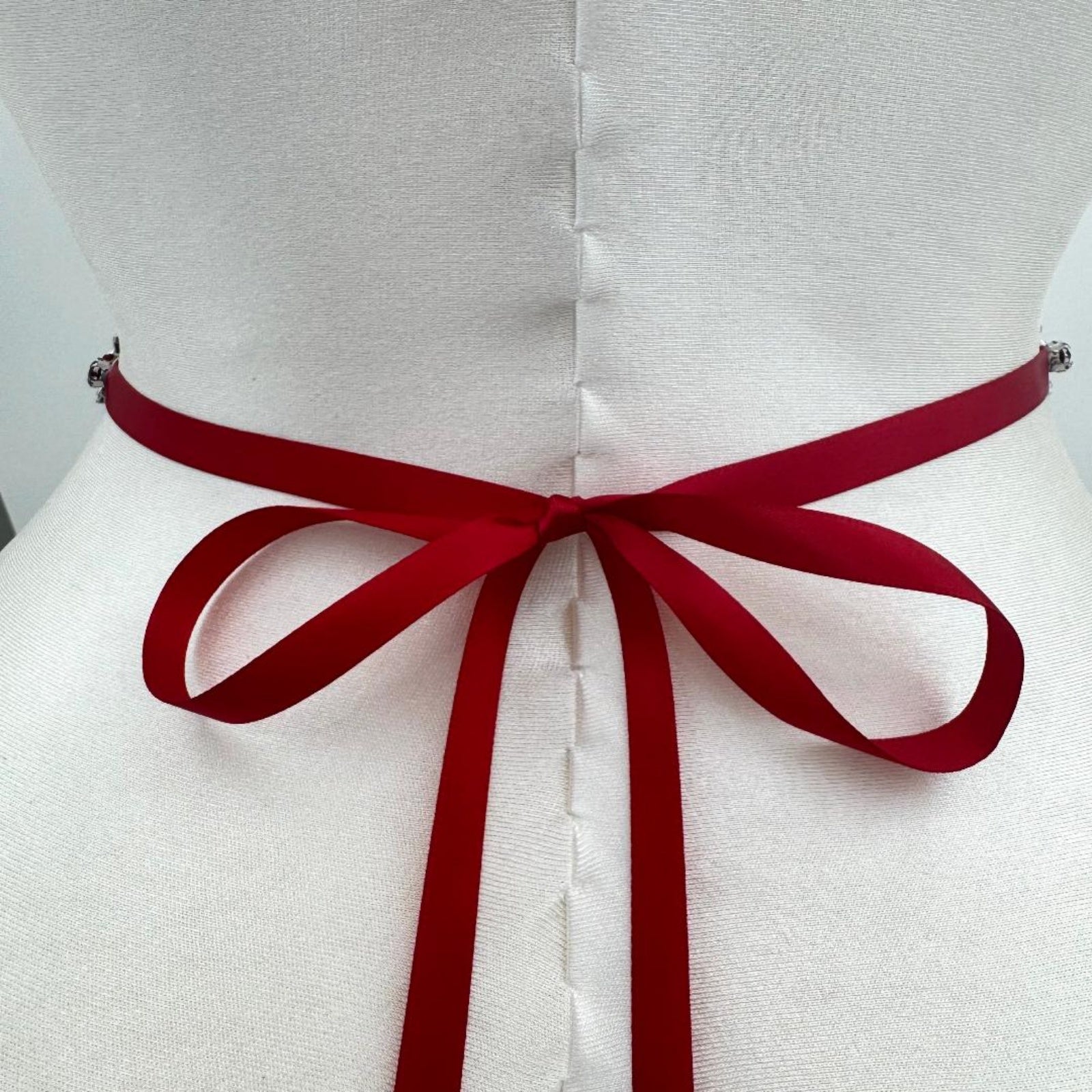 BS122R burgundy rhinestone belt