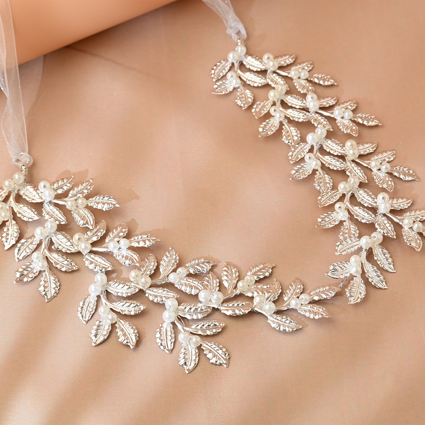 Bridella BHP353-S Silver Pearl & Alloy Headband