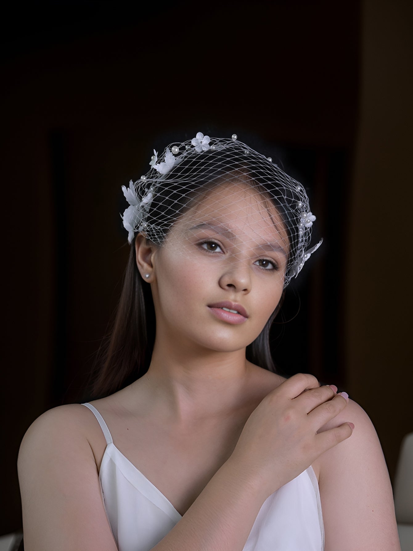 3D Flower Pearl Birdcage Bridal Veil With Comb - Bridella BVA22