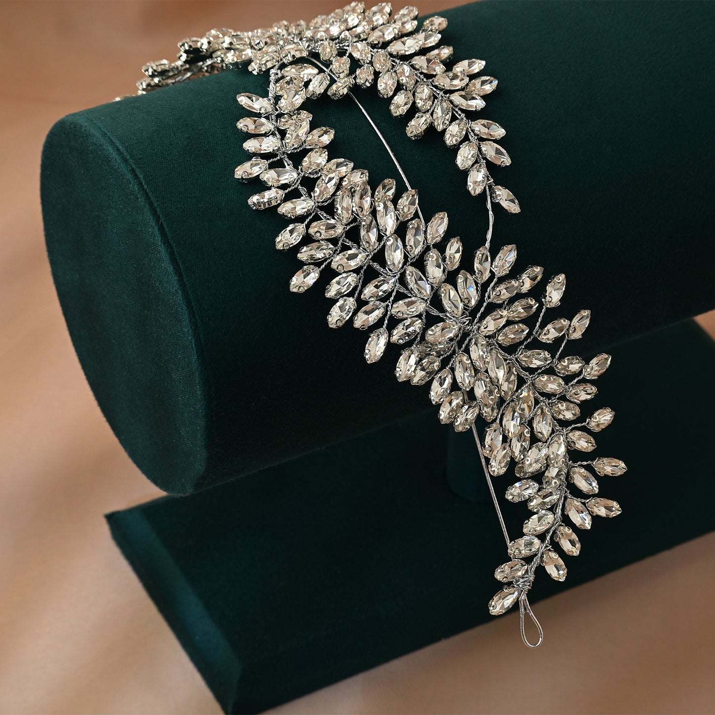 Bridella BHP444-S Silver Rhinestone & Pearl Crown