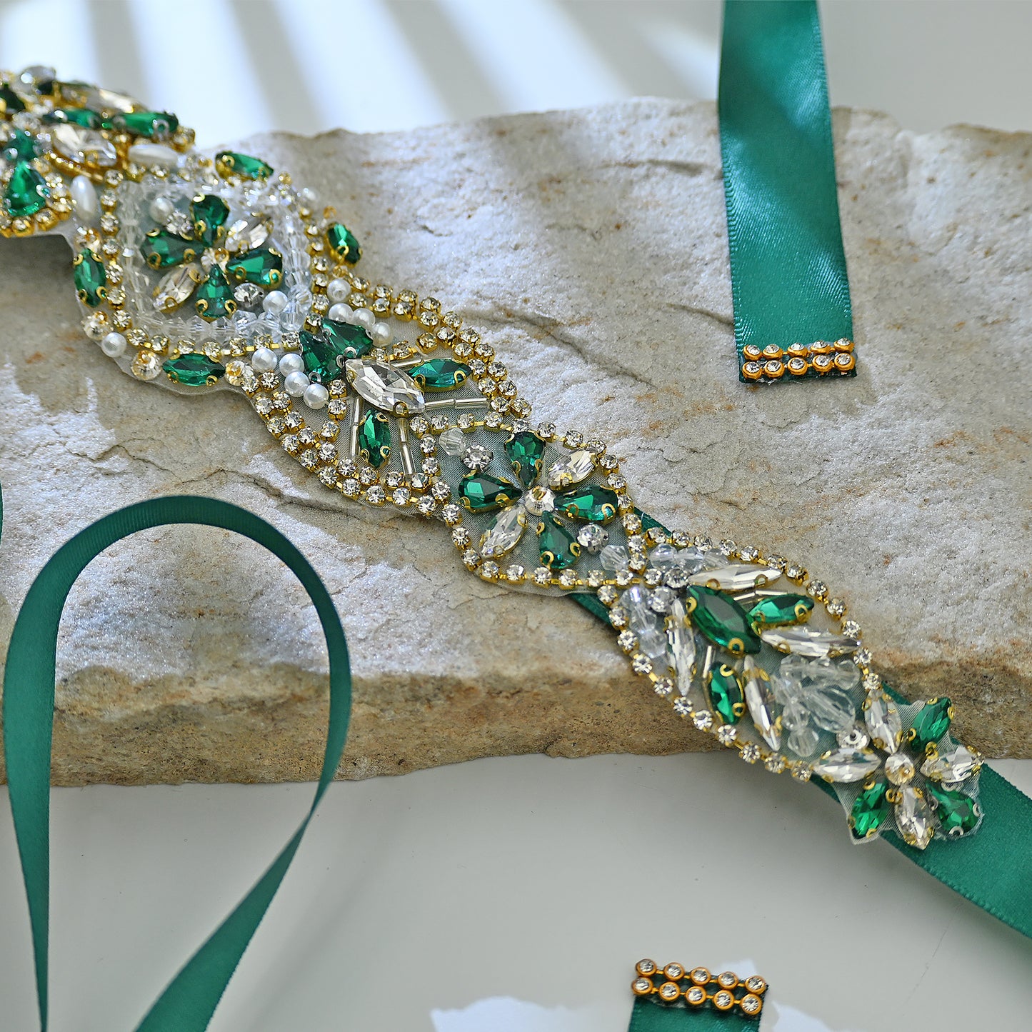 Bridella BS433GKL Green Rhinestone & Pearl Accessory