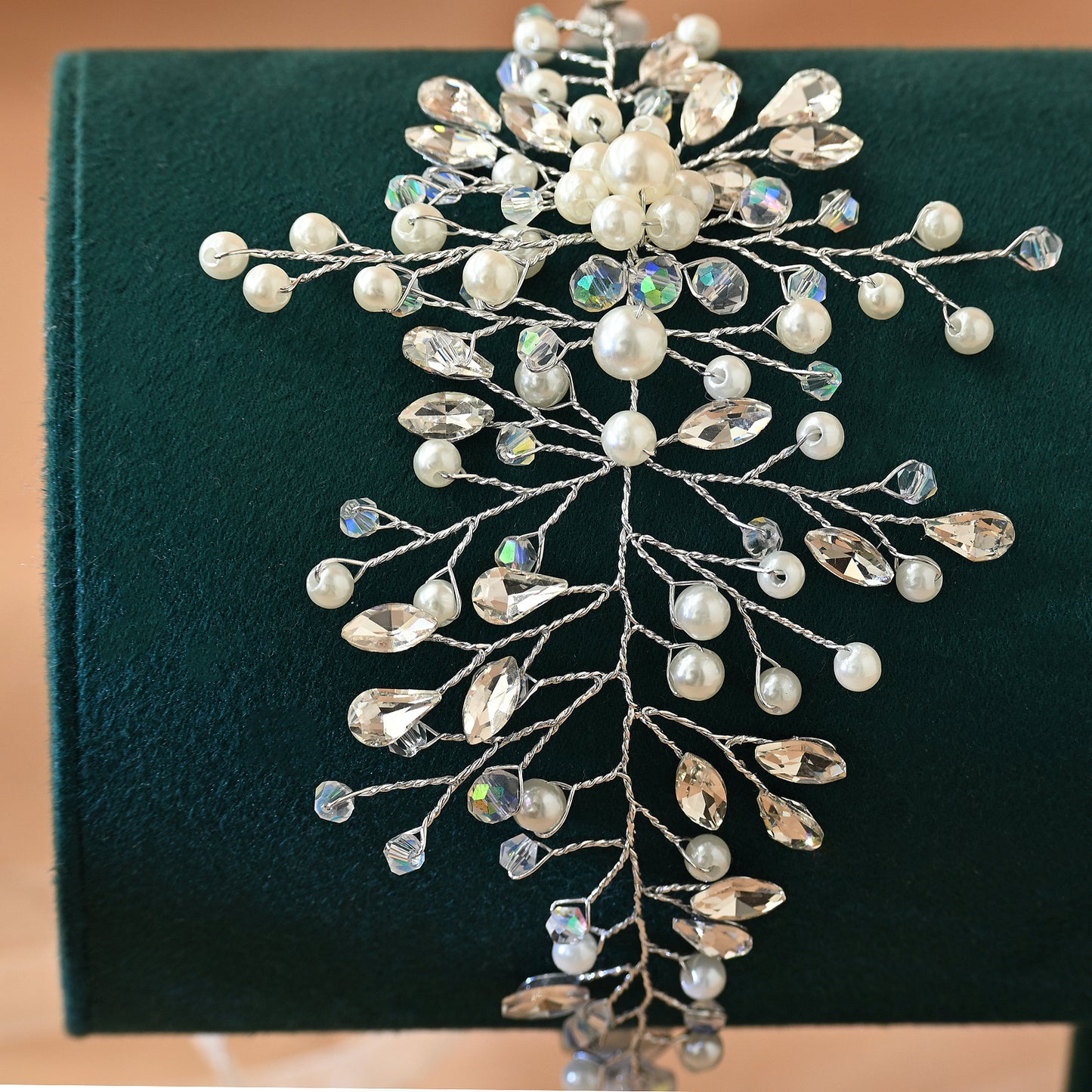 Bridella BHP84-S Silver Rhinestone & Pearl Headband