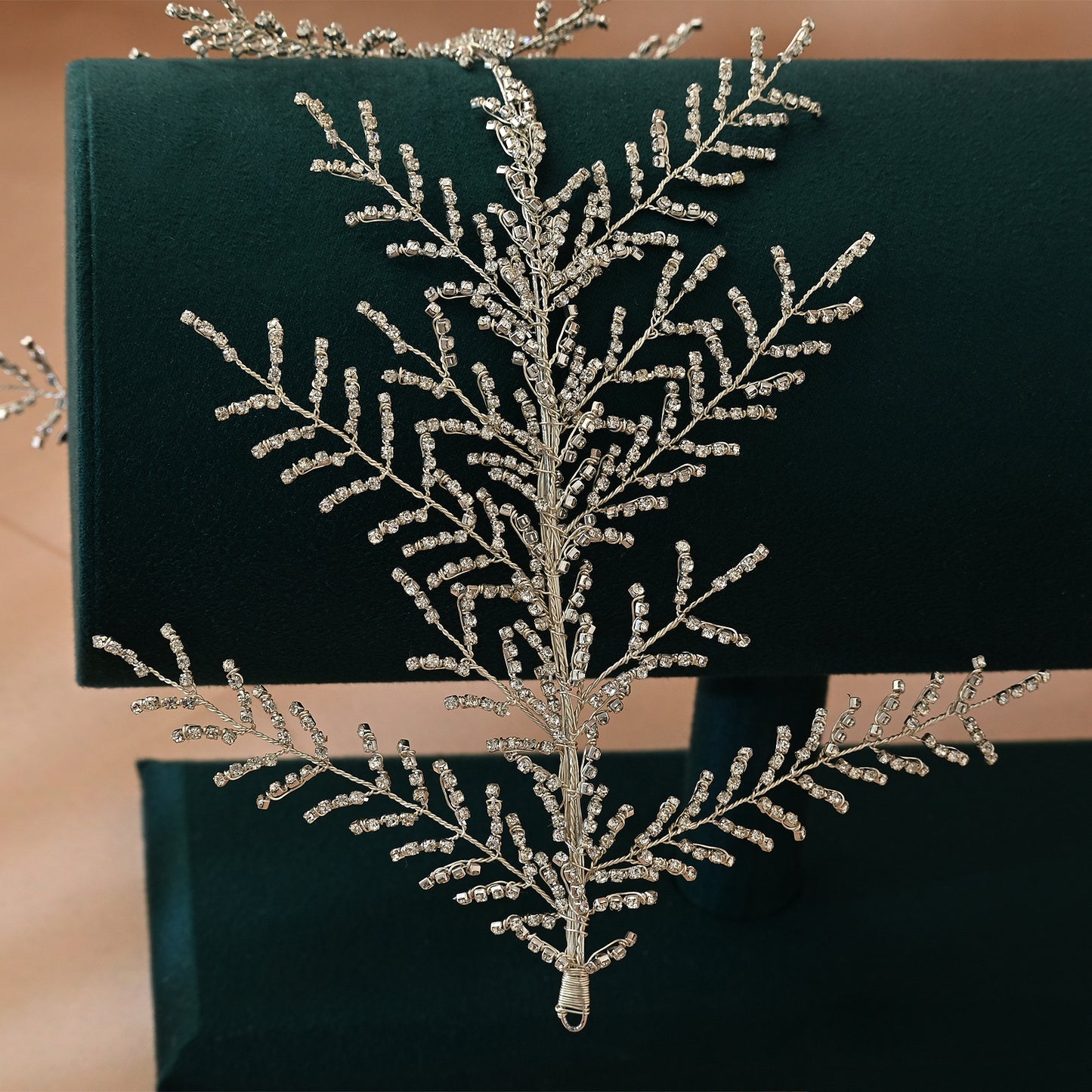 Bridella BHP493-S Silver Rhinestone Crown