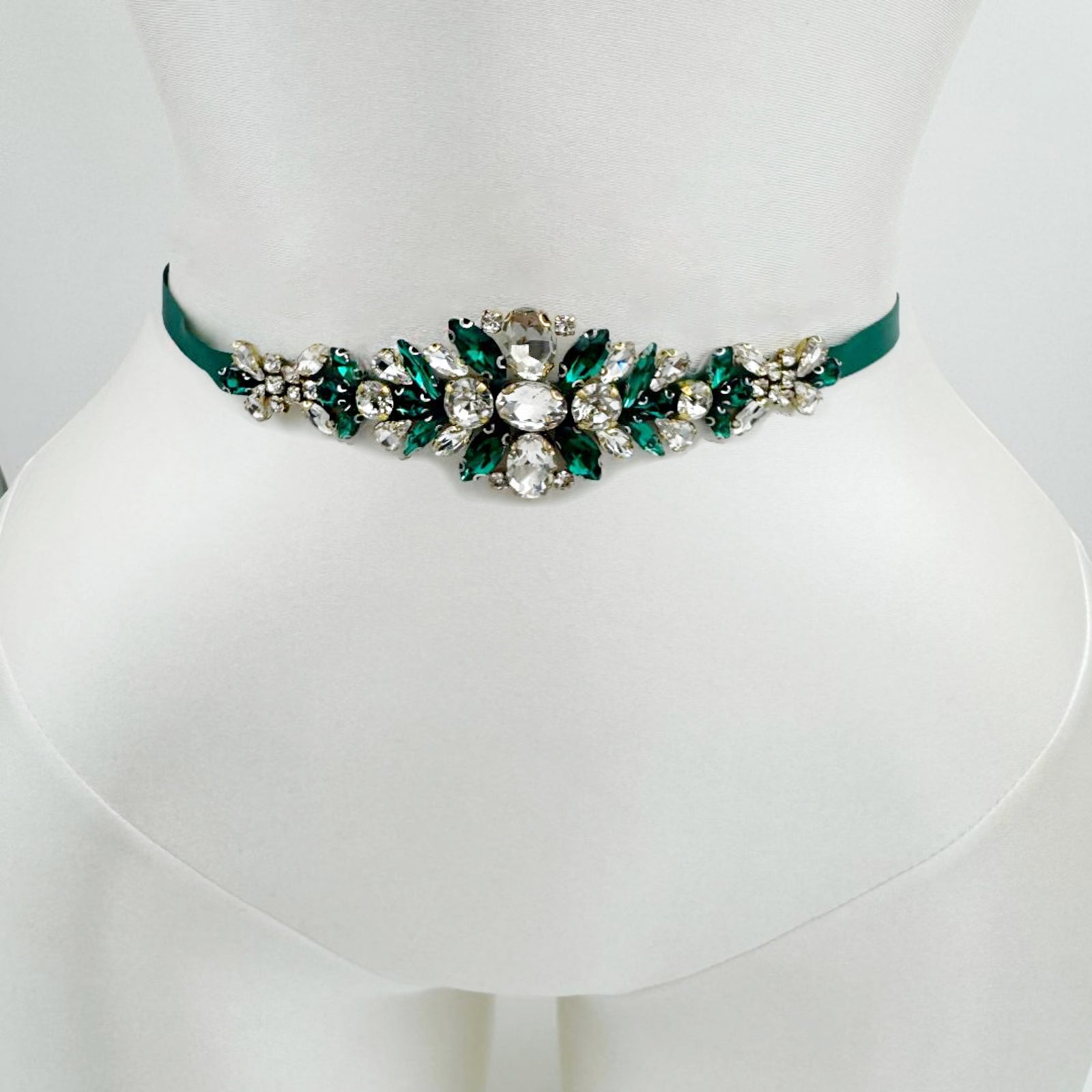 BS128GKL emerald rhinestone belt