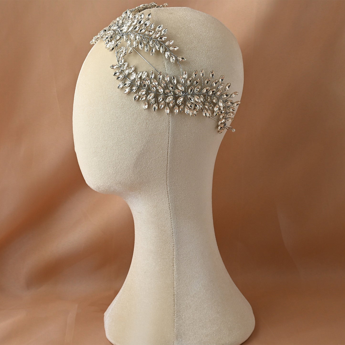 Bridella BHP444-S Silver Rhinestone & Pearl Crown
