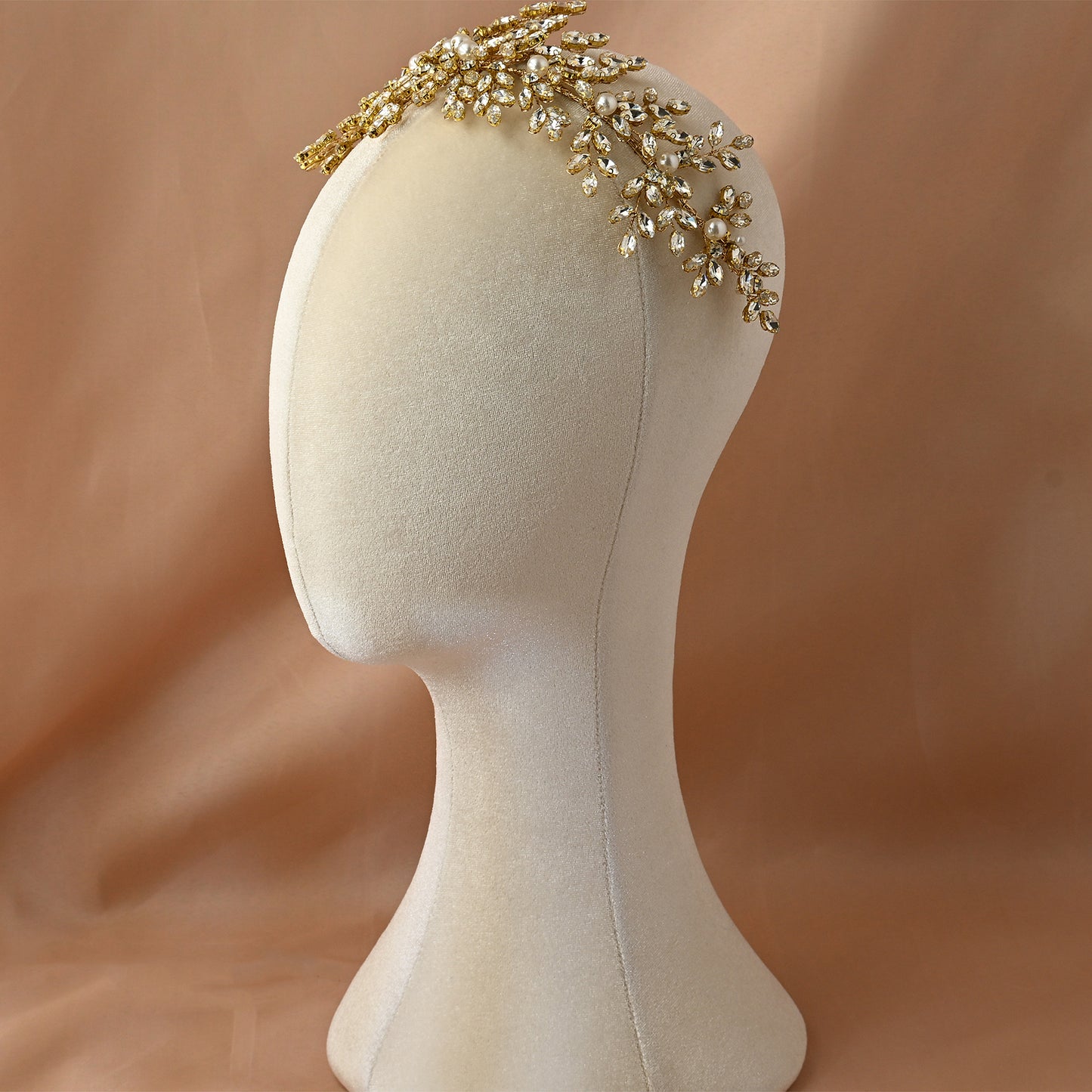 Bridella BHP434-G Gold Rhinestone & Pearl Hair Comb