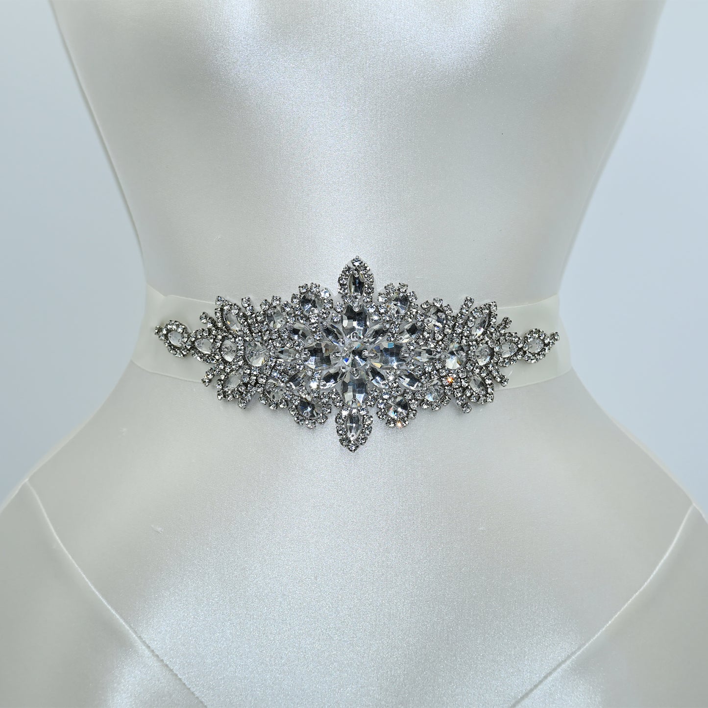 Bridella BS01 Silver Rhinestone & Pearl Belt