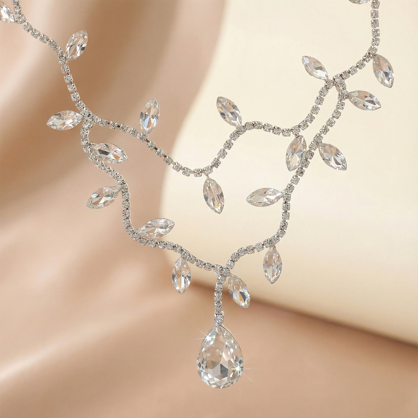 Bridella BHP495-S Silver Rhinestone Headwear