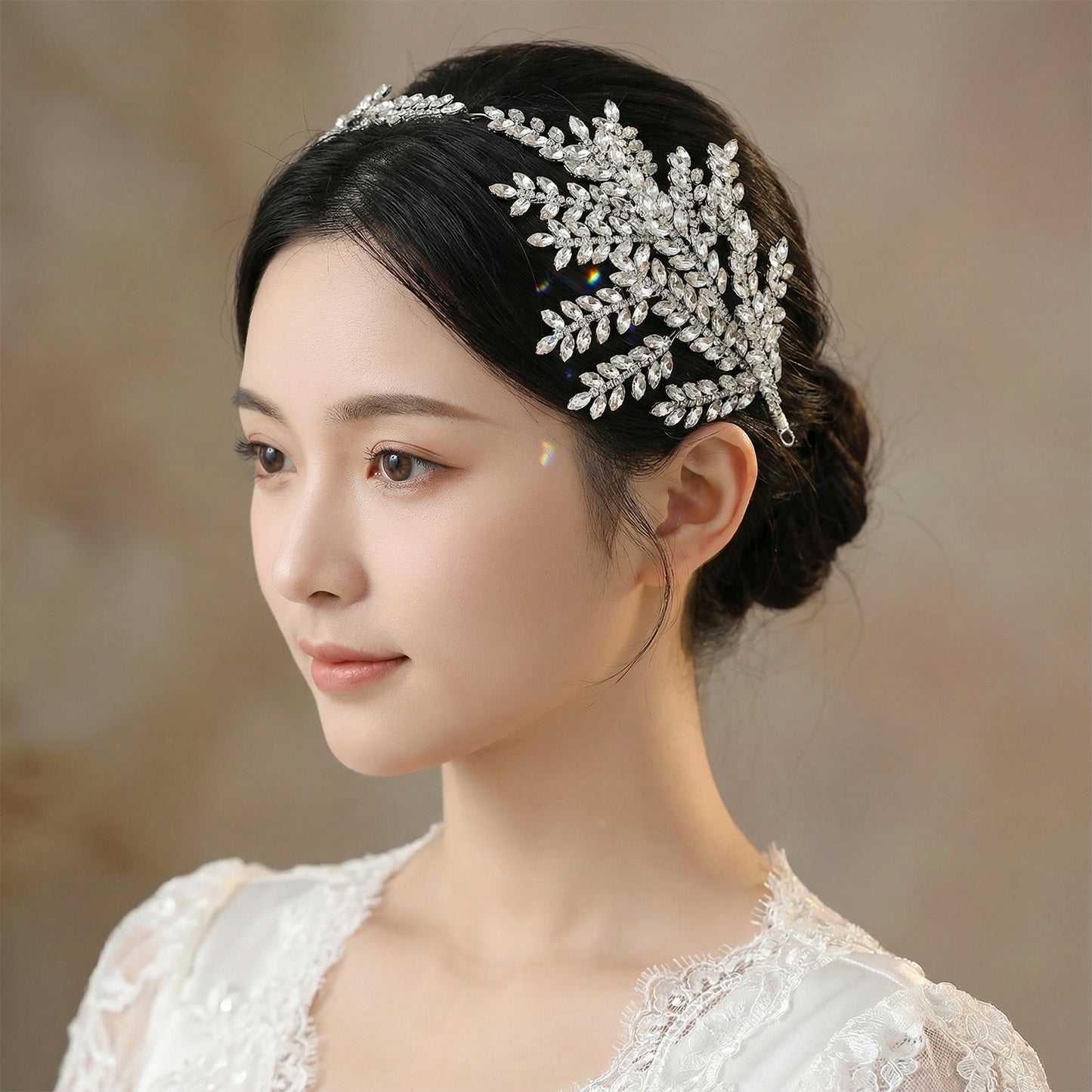 Bridella BHP418-S Silver Rhinestone Crown