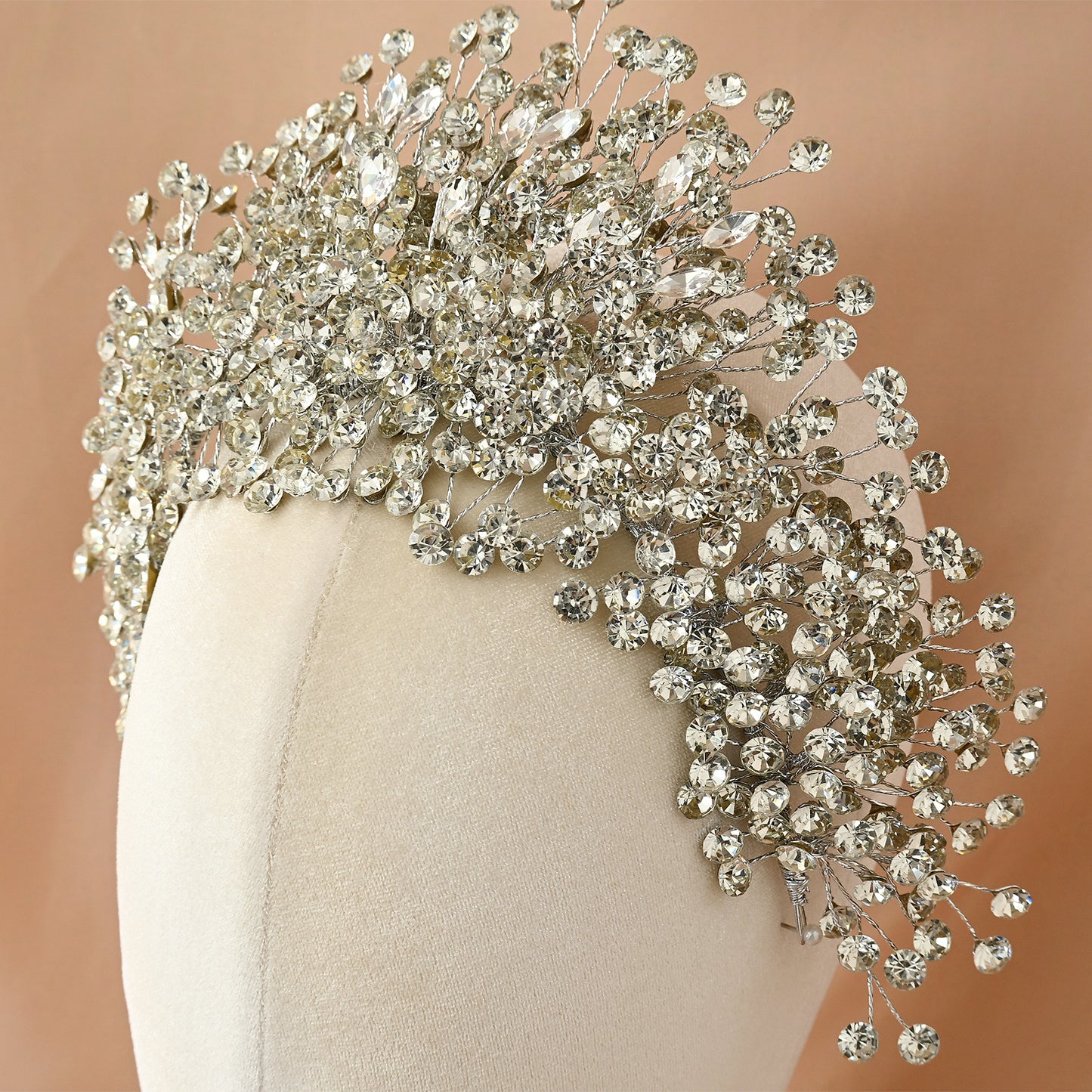 Bridella BHP376-S Silver Rhinestone Crown