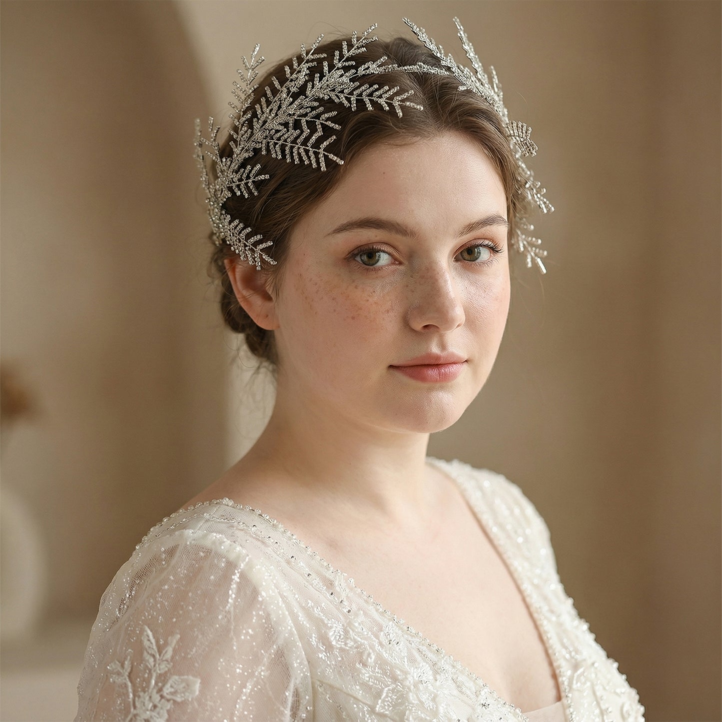 Bridella BHP493-S Silver Rhinestone Crown