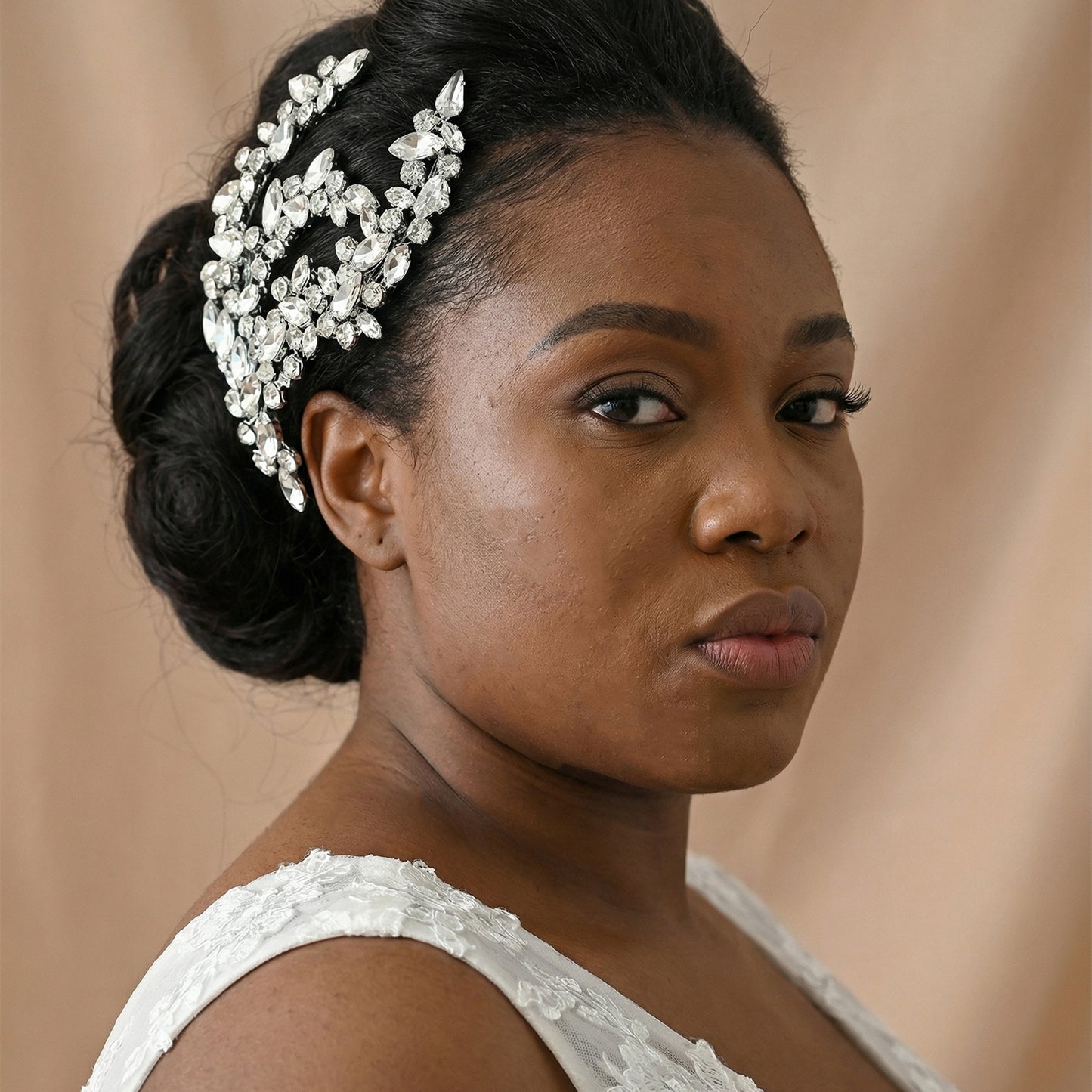 Bridella BHP489-S Silver Rhinestone Hair Comb