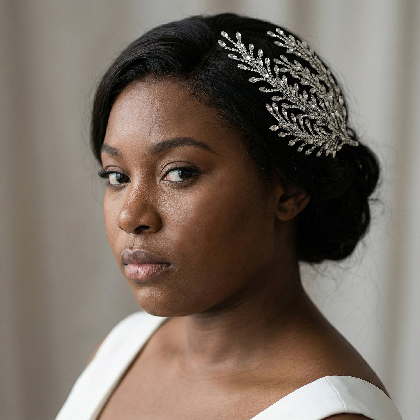 Bridella BHP498-S Silver Rhinestone Hair Comb