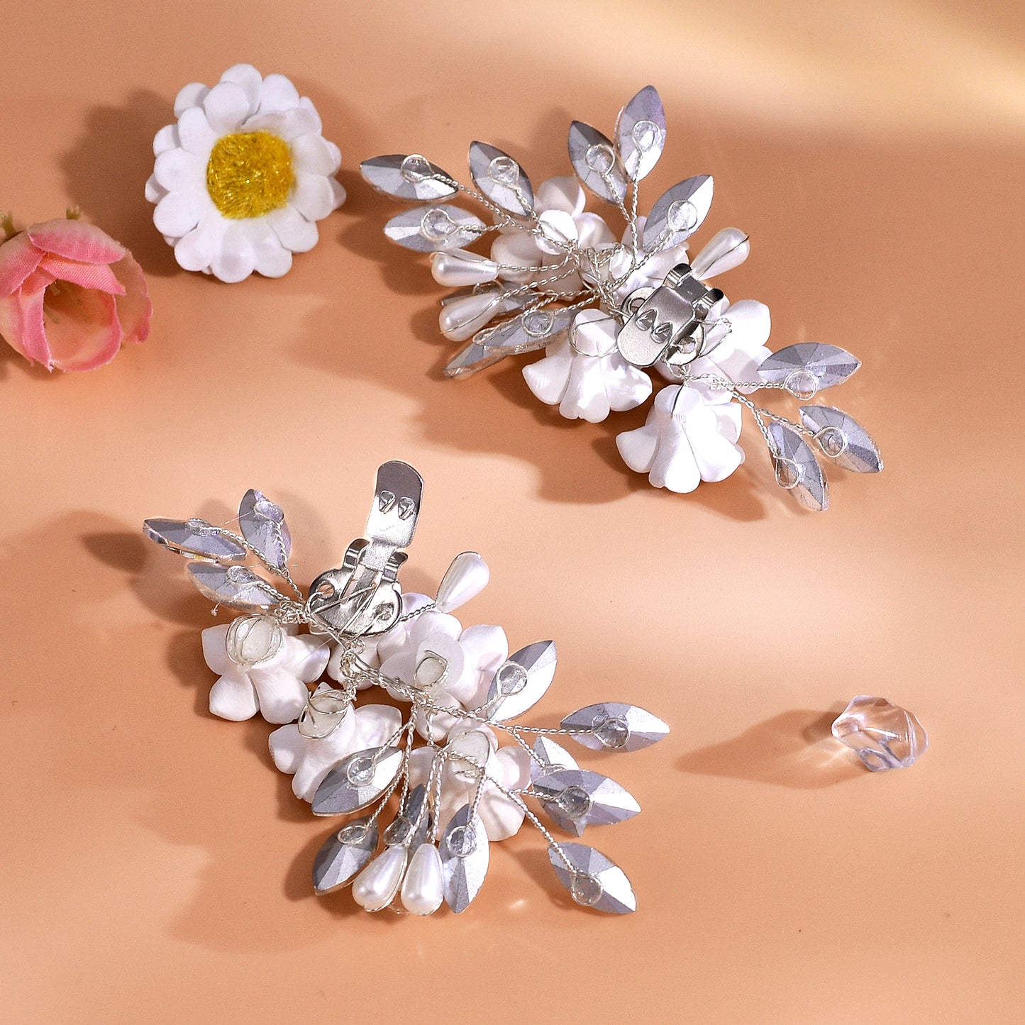 Flower Rhinestone Bridal Shoe Clips Wedding Heel Decoration - Bridella BHX71