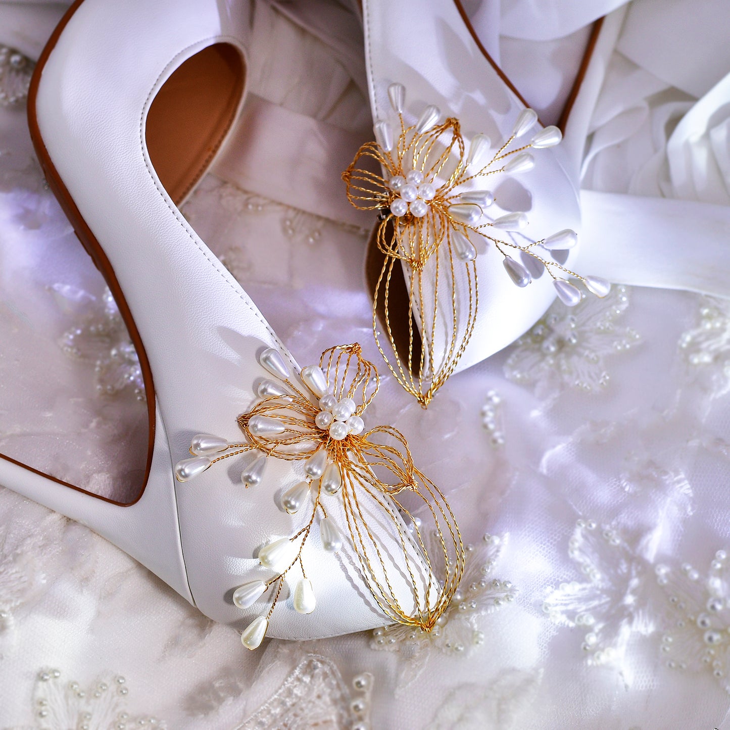 Gold Rhinestone Bridal Shoe Clips Wedding Heel Decoration - Bridella BHX55