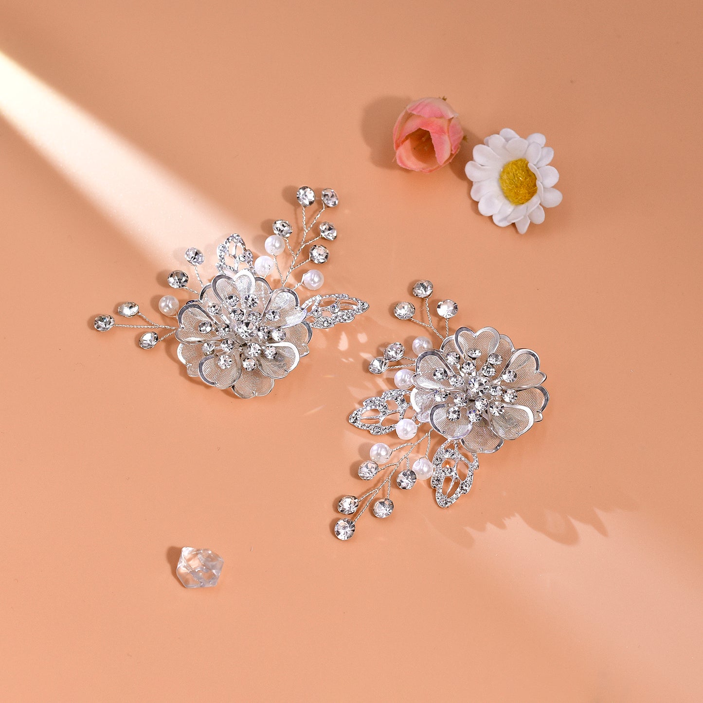 Leaf Flower Rhinestone Bridal Shoe Clips Wedding Decoration - Bridella BHX63