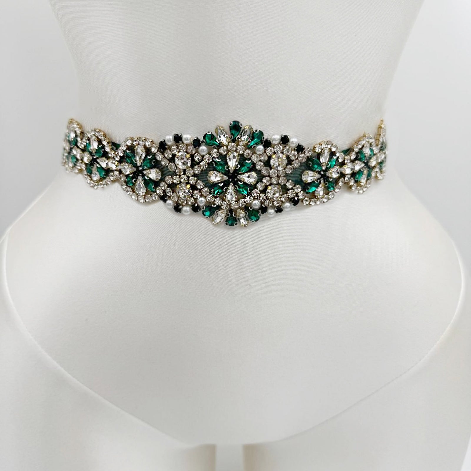 BS161KL emerald rhinestone pearl belt