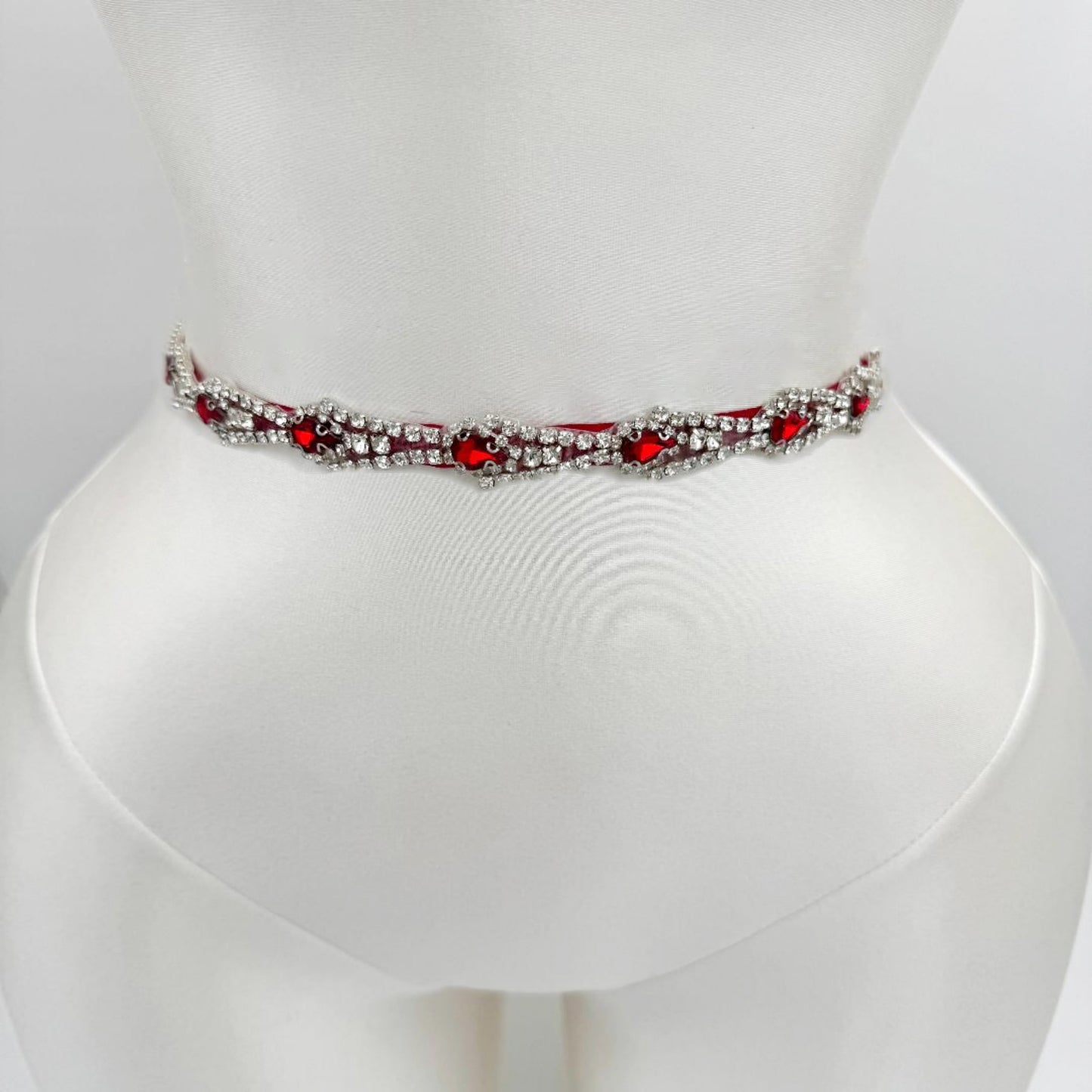 BS31R red rhinestone belt