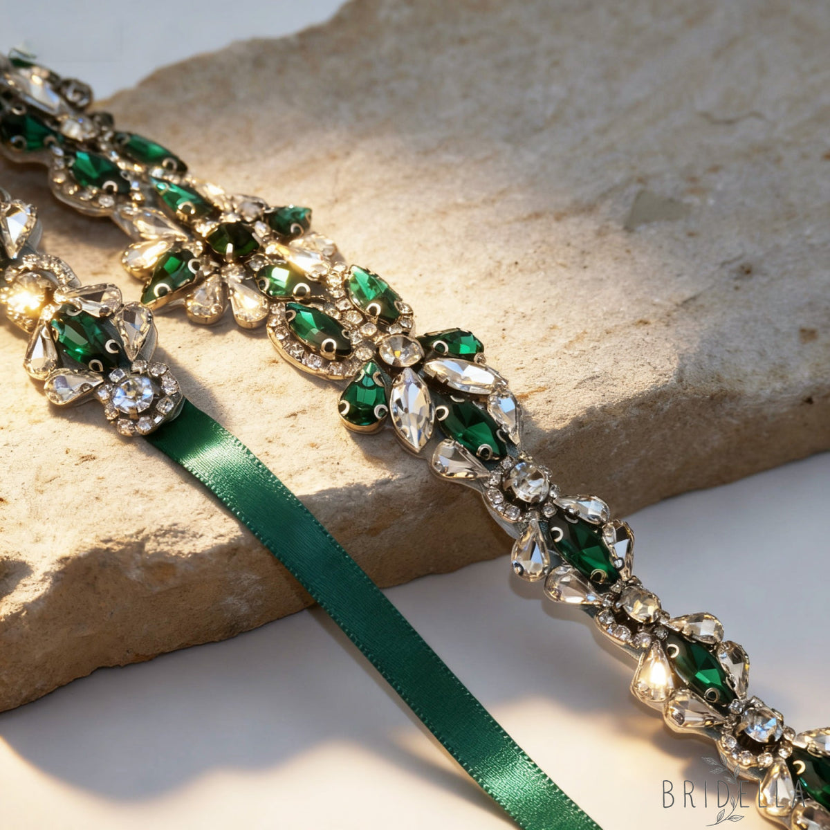 Emerald Green Rhinestone Bridal Sash Wedding Dress Belt – Bridella BS167KL - Emerald - Blets