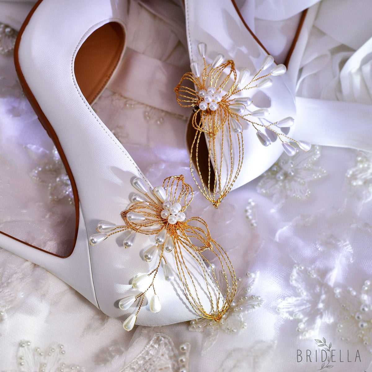 Gold Rhinestone Bridal Shoe Clips Wedding Heel Decoration - Bridella BHX55 - Gold