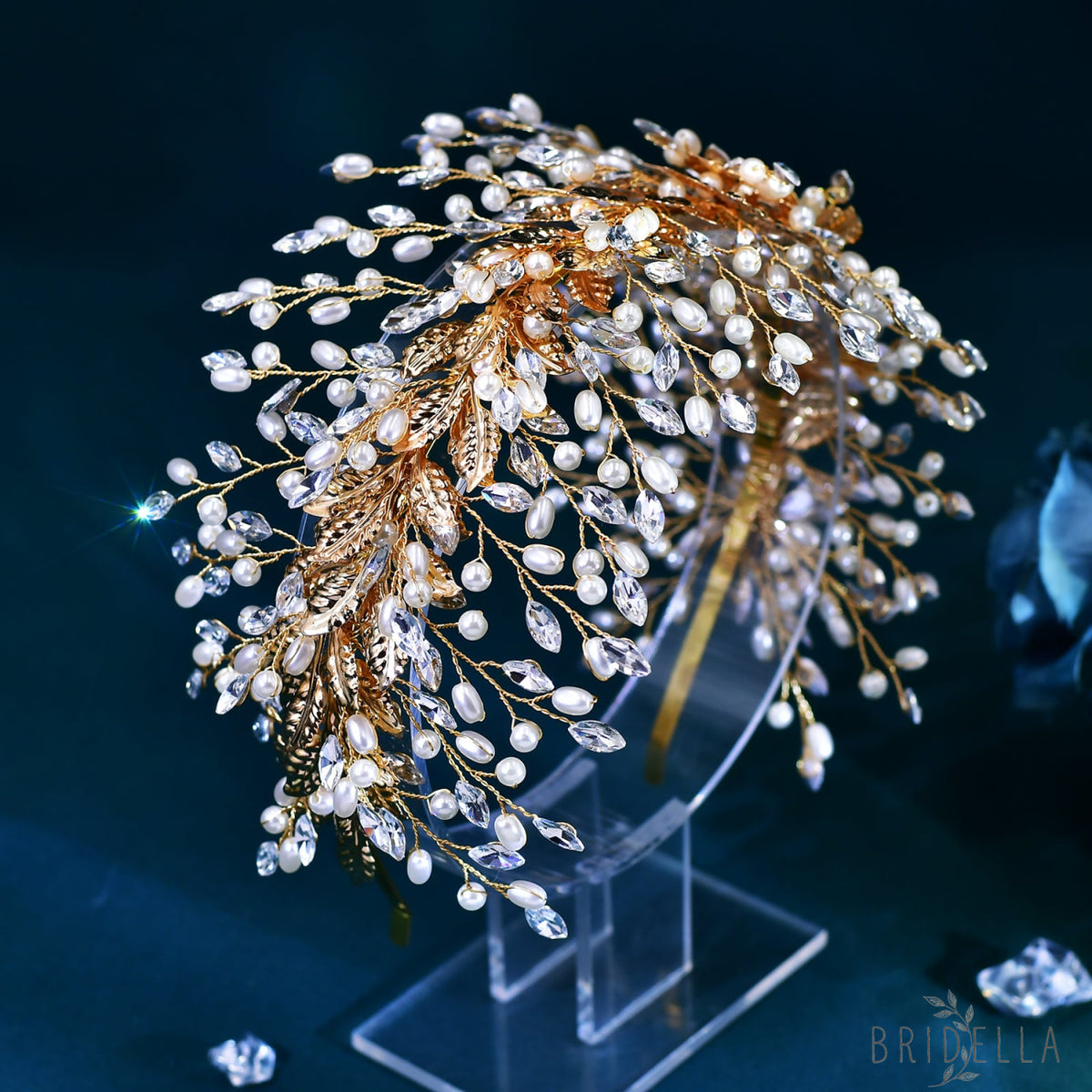 BHP322-G gold rhinestone pearl crown